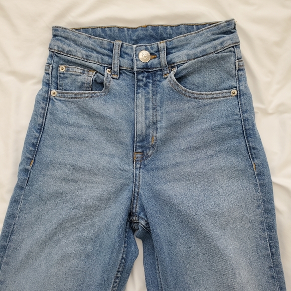 H&M divided jeans - Picture 2 of 5